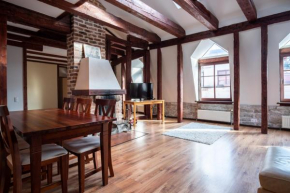 Dream Stay - Five Bedroom Penthouse in Old Town, Tallinn